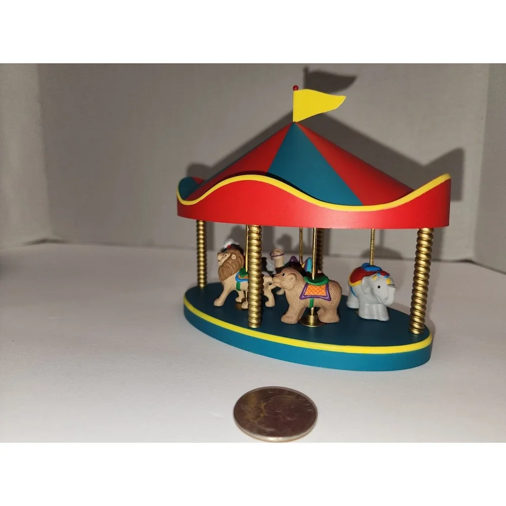 Carousel Gift‎ Set Hallmark Keepsake Merry Miniatures elephant camel horse lion